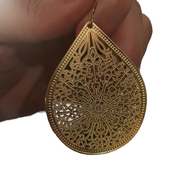 Gold Filigree Drop Dangle Boho Bohemian Statement Earrings Lightweight - Picture 3 of 3